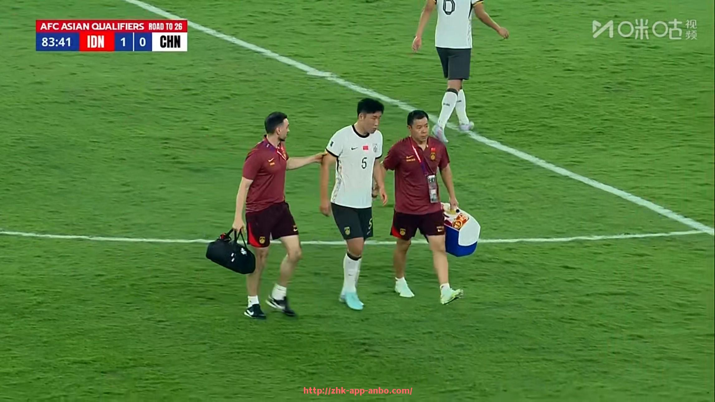 安博体育app下载-英超哪些球队的球衣设计最受球迷喜爱